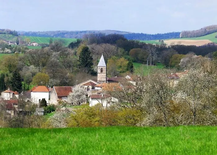 La Cabiole Holiday home Claudon